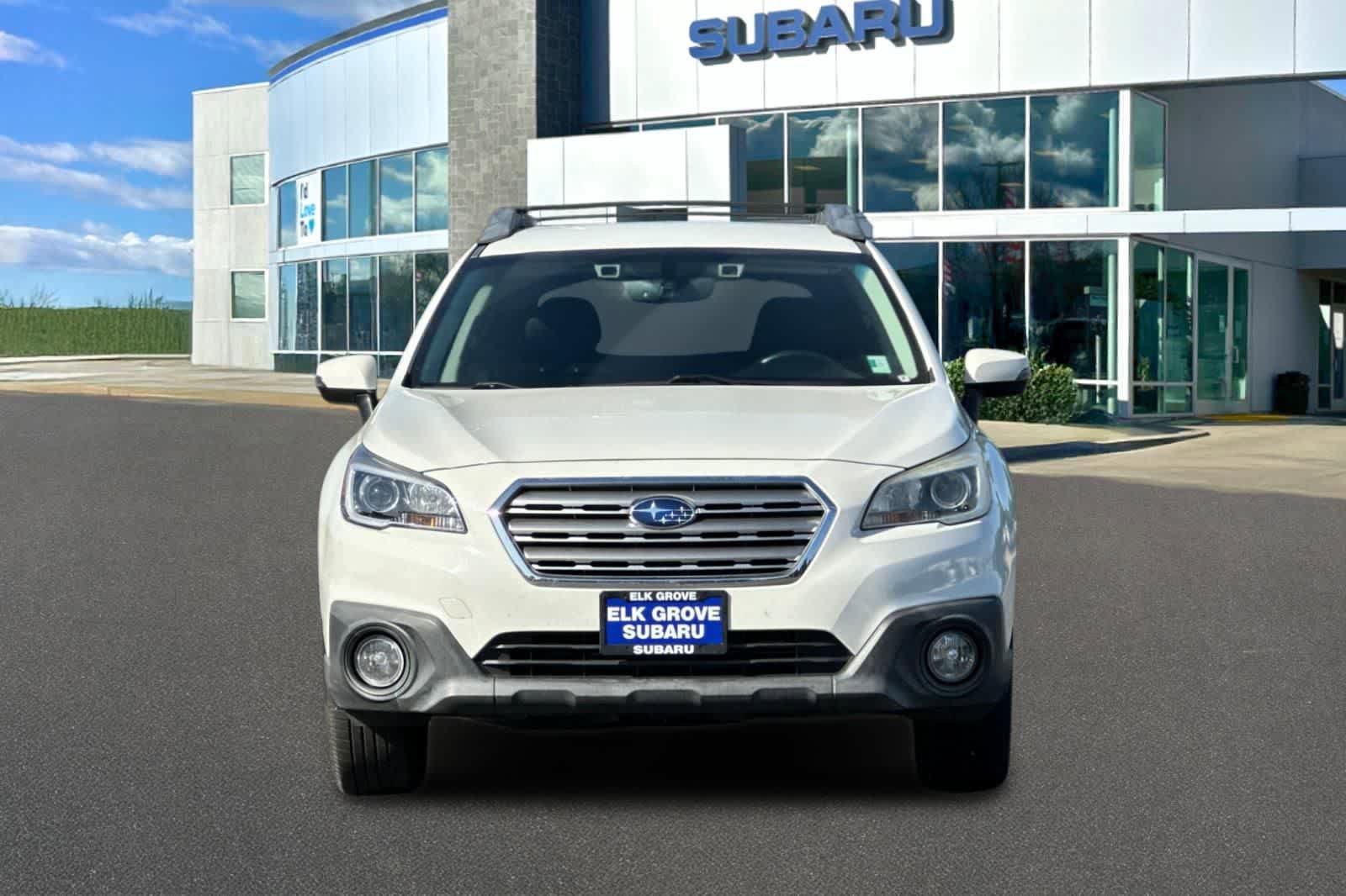 Used 2017 Subaru Outback 2.5i Premium AWD/4WD image 10