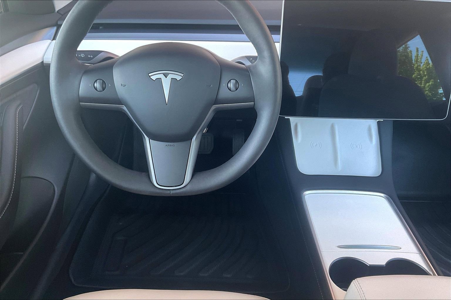Used 2023 Tesla Model 3 Standard Range RWD image 8