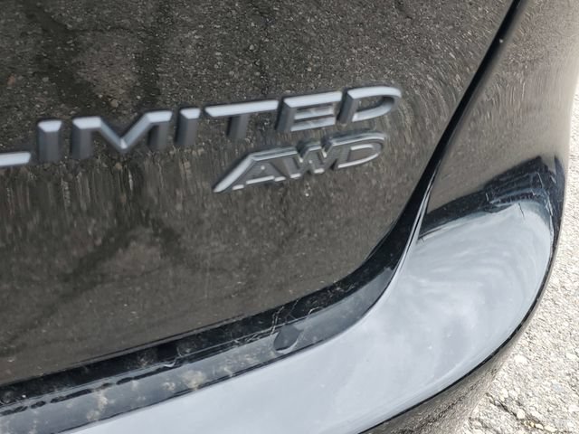 New 2026 Chrysler Pacifica Limited w/ S Appearance Package AWD/4WD image 6