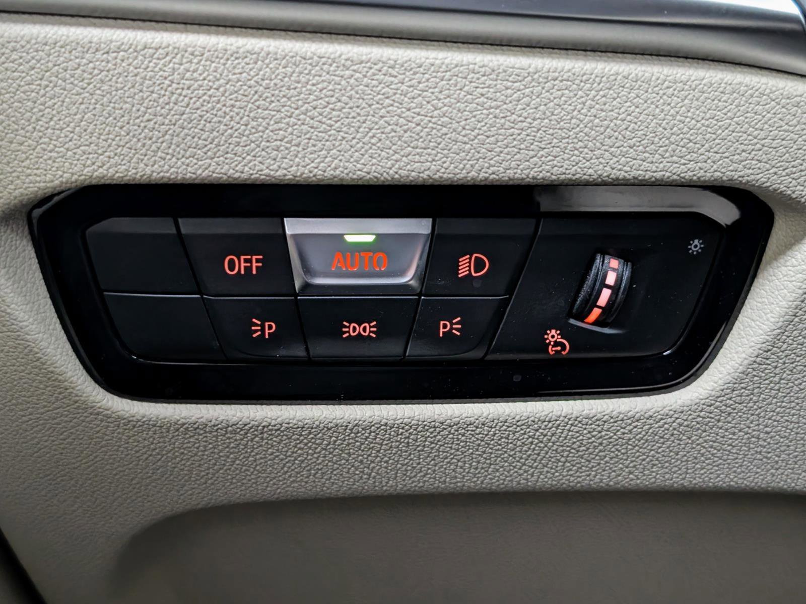 Used 2025 BMW 440i xDrive Convertible w/ Premium Package AWD/4WD image 35