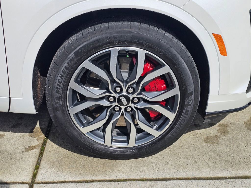 Certified 2023 Cadillac XT6 Sport image 9