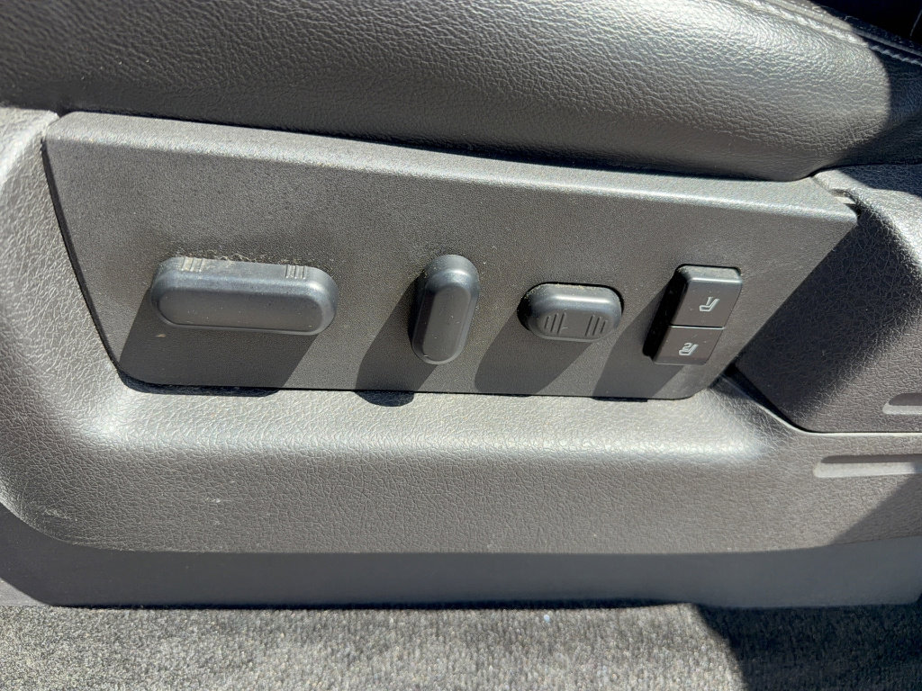 Used 2014 Ford F150 FX4 w/ Equipment Group 402A Luxury image 28