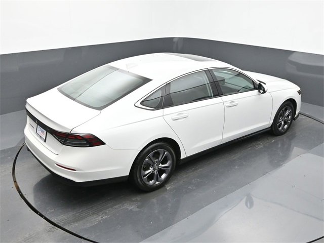 Used 2023 Honda Accord EX image 17