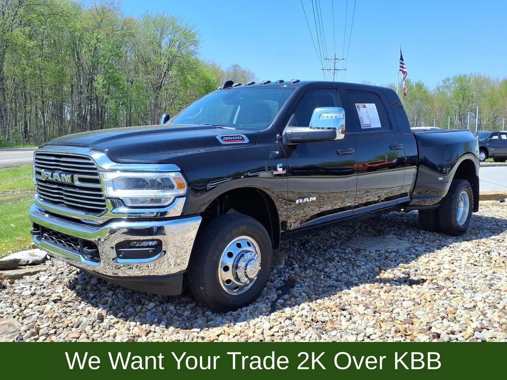 Used 2024 RAM 3500 Laramie AWD/4WD image 8