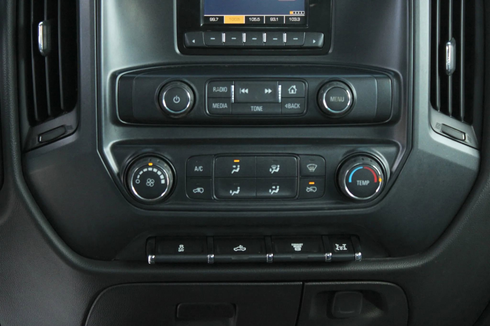 Used 2015 Chevrolet Silverado 3500 W/T image 16