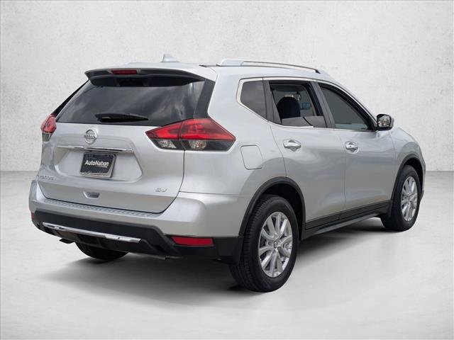 Used 2018 Nissan Rogue SV FWD image 5