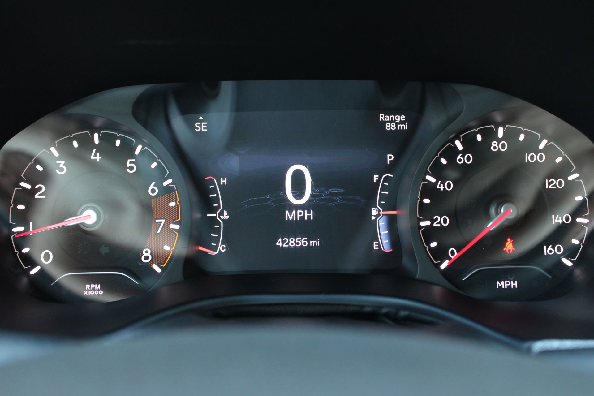 Used 2024 Jeep Compass Latitude image 29