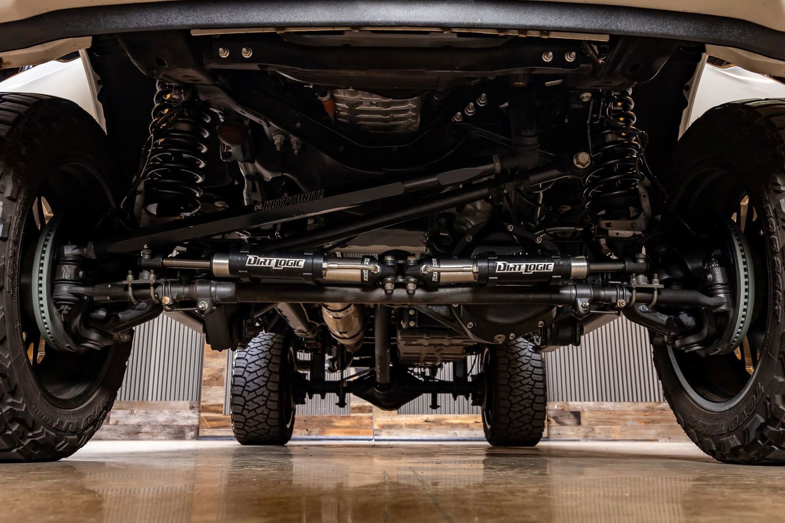 Used 2021 Ford F250 Platinum w/ FX4 Off-Road Package image 14