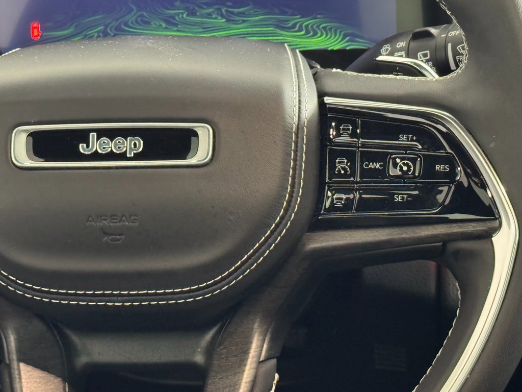 Used 2023 Jeep Grand Cherokee Overland w/ Rear Seat Video Group I image 23