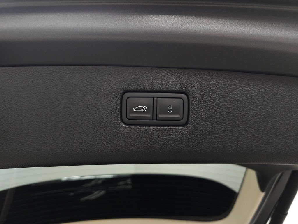 Used 2024 Genesis GV80 3.5T w/ Prestige Package AWD/4WD image 10