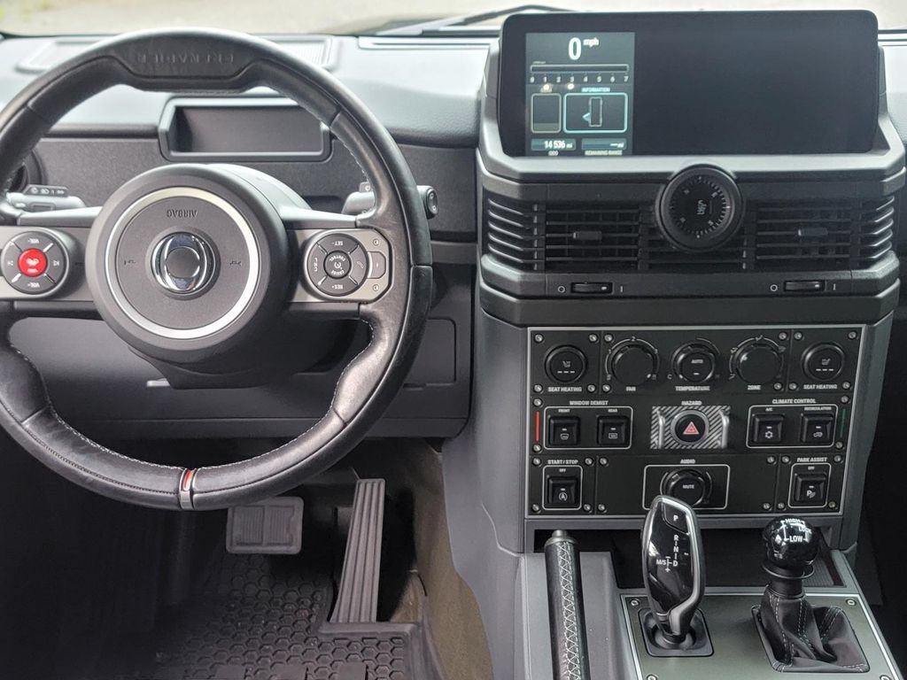 Used 2025 INEOS Grenadier Station Wagon AWD/4WD image 18