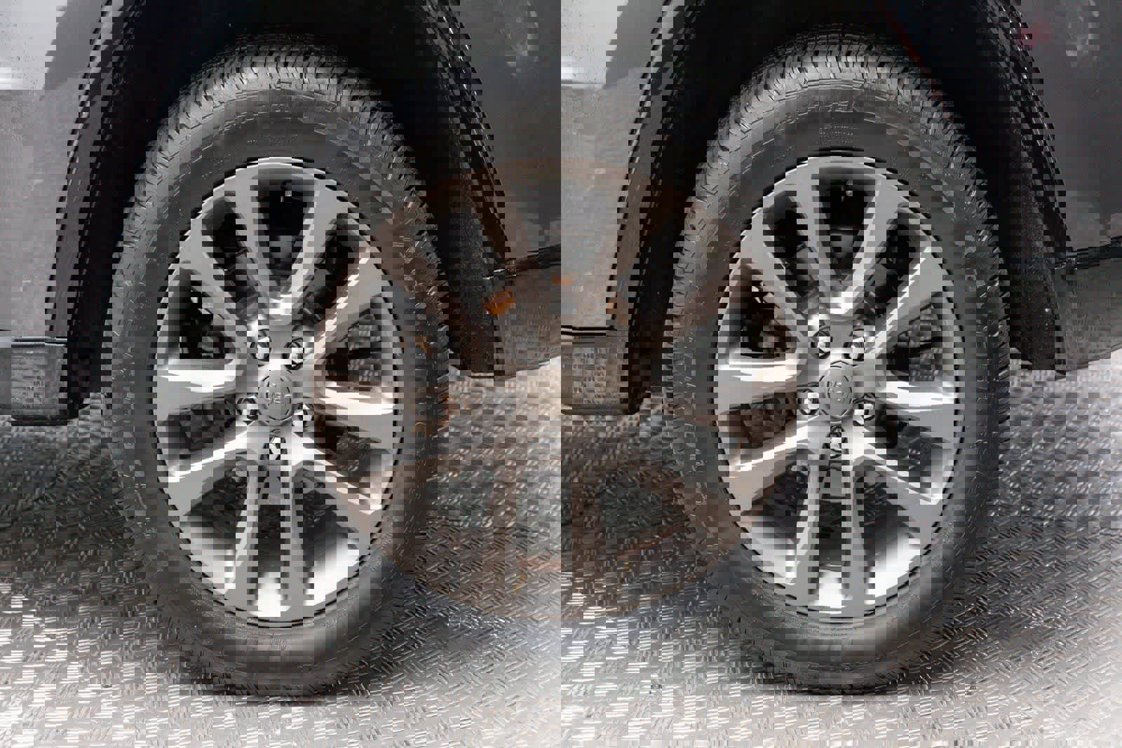 Used 2016 Jeep Grand Cherokee Limited 75th Anniversary image 44