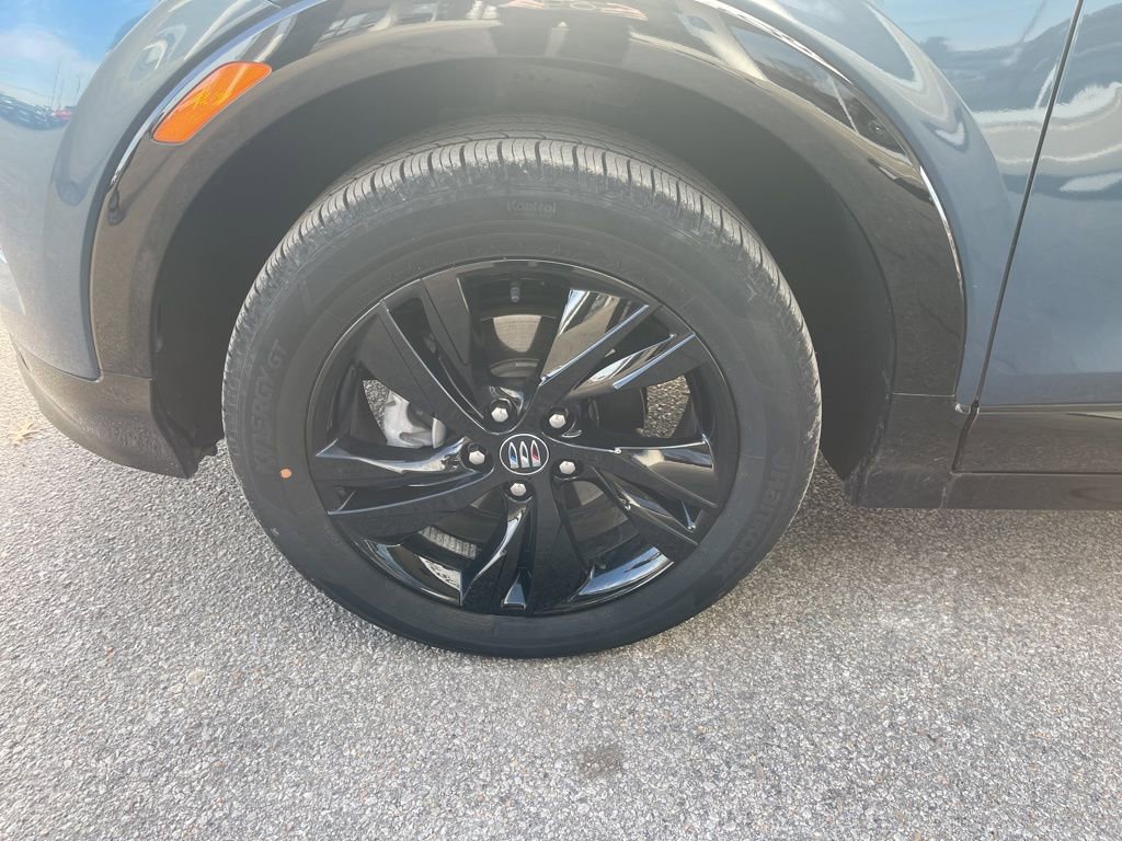 Certified 2024 Buick Encore GX Sport Touring image 11