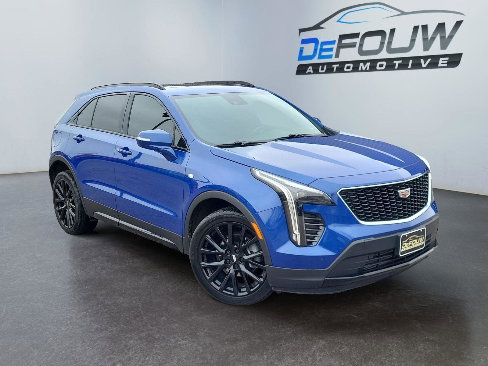 Used 2023 Cadillac XT4 Sport image 1