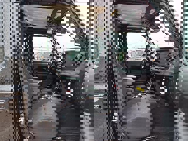 New 2026 Jeep Gladiator Mojave w/ Steel Bumper Group image 53