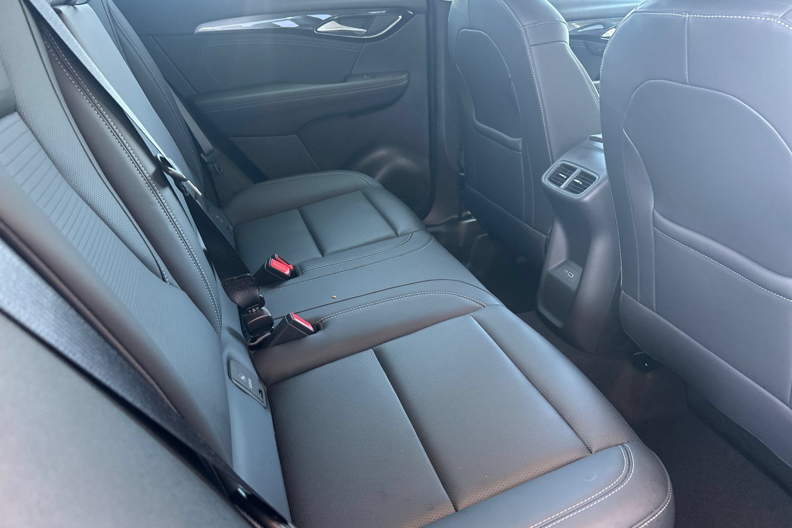 Used 2026 Buick Envision Preferred AWD/4WD image 19