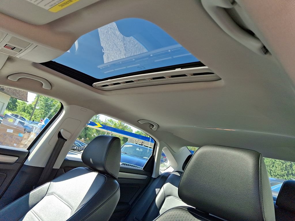Used 2014 Volkswagen Passat 1.8T SE FWD image 14
