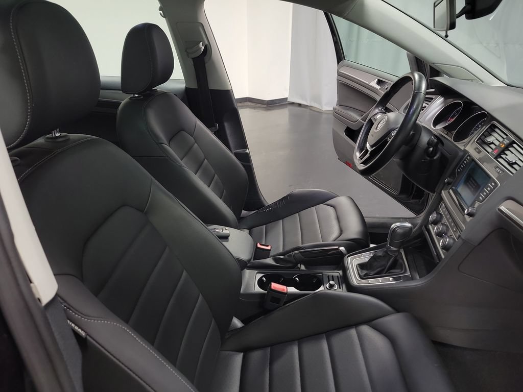 Used 2017 Volkswagen Golf Alltrack SEL AWD/4WD image 29