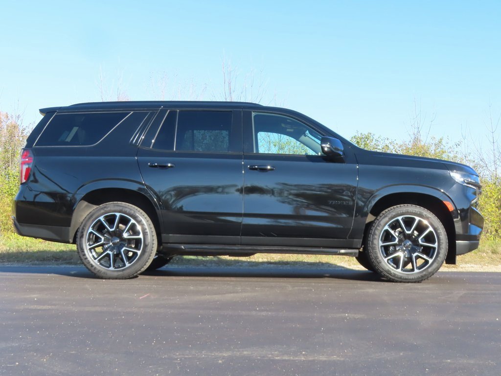 Used 2021 Chevrolet Tahoe RST w/ Luxury Package image 2