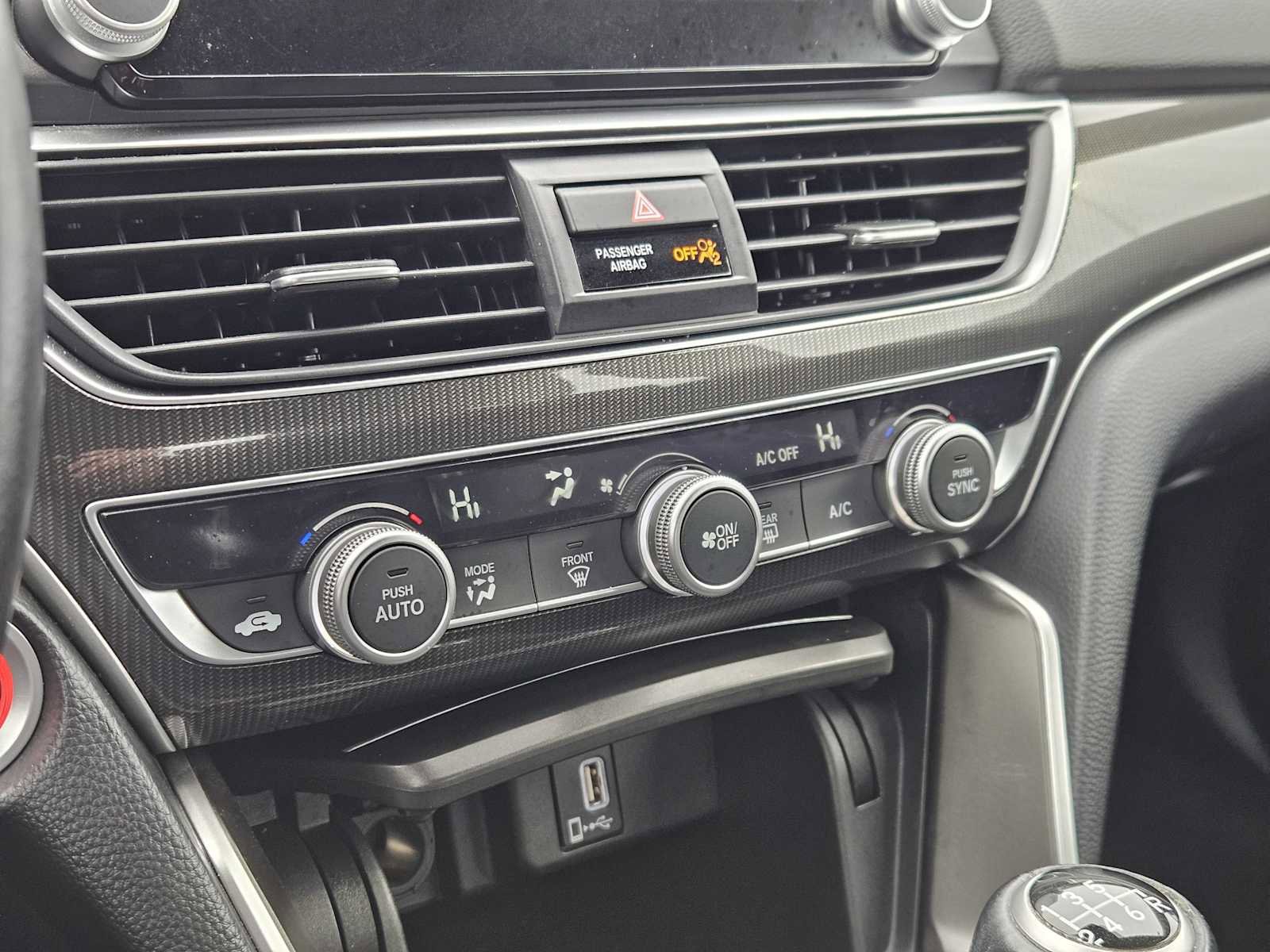 Used 2018 Honda Accord Sport image 18