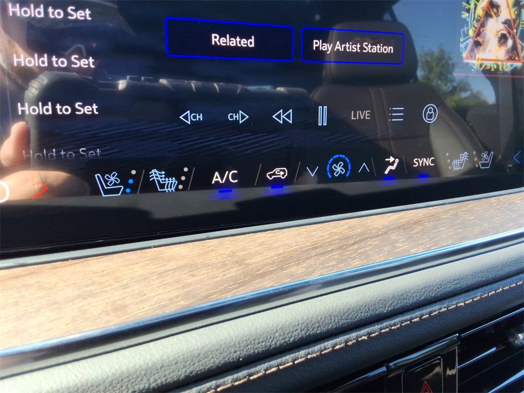 New 2026 Chevrolet Tahoe High Country image 34