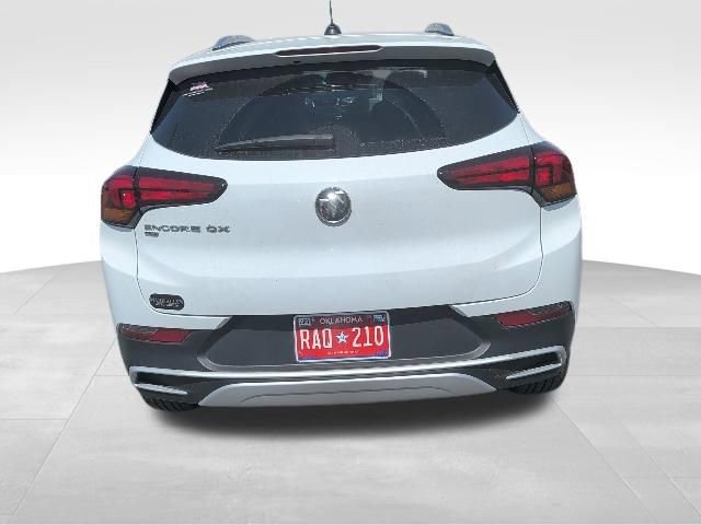 Used 2023 Buick Encore GX Select AWD/4WD image 4