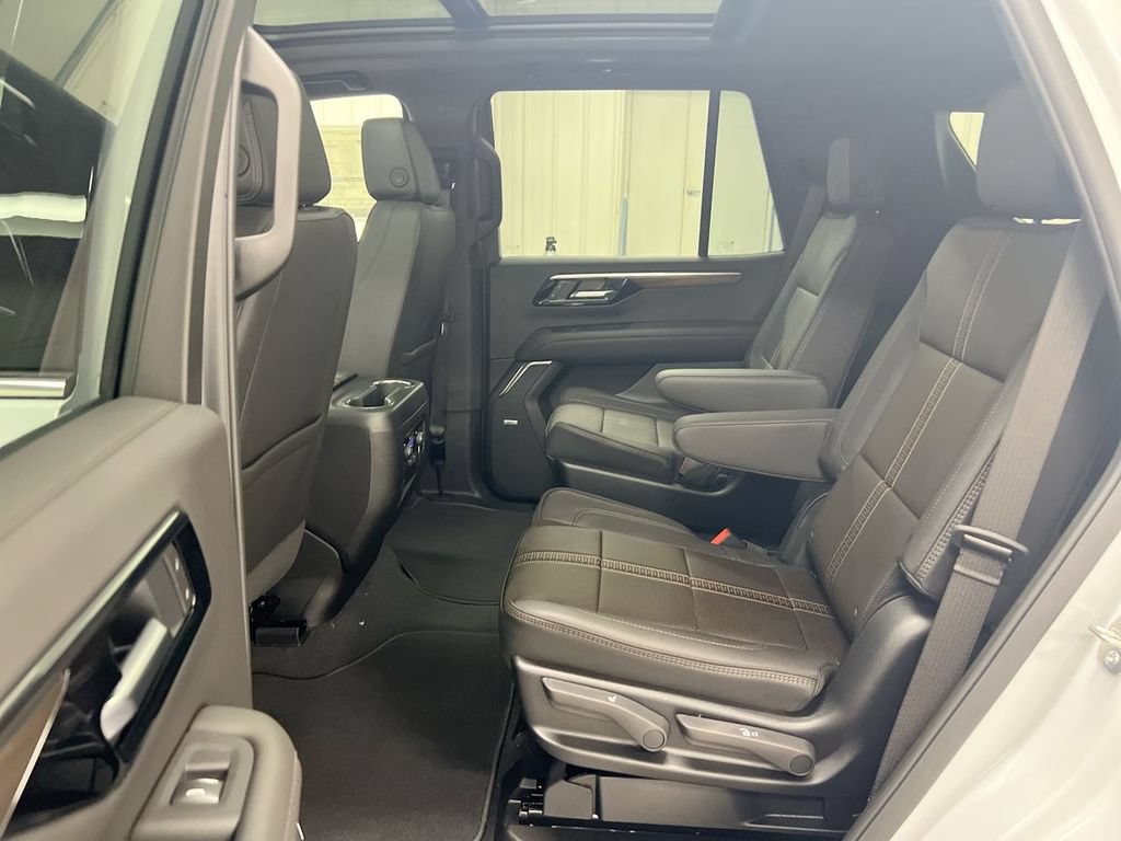 New 2026 Chevrolet Tahoe High Country w/ Sun And Tow Package AWD/4WD image 24