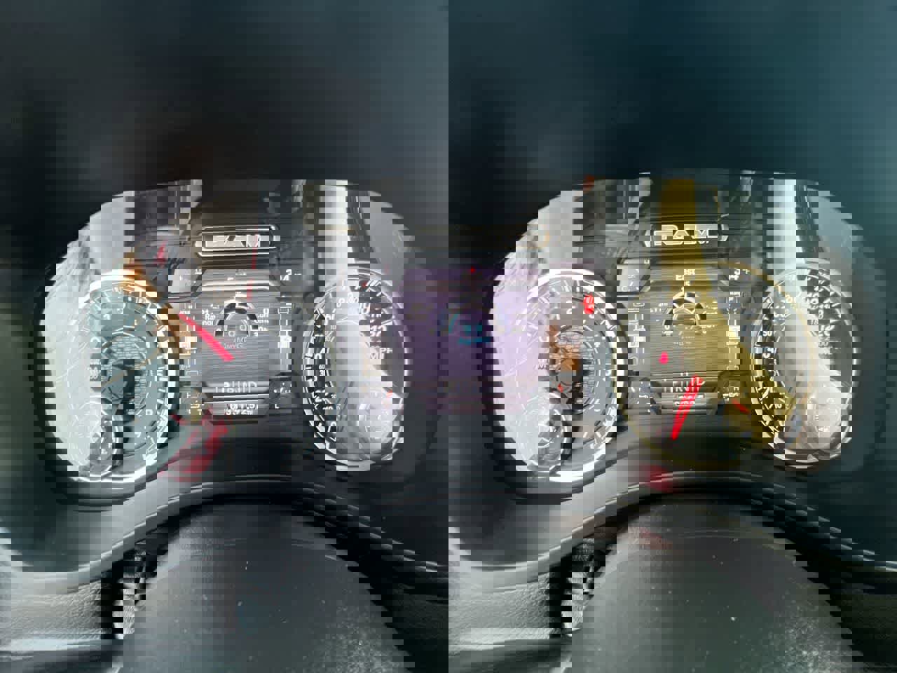 Used 2024 RAM 1500 Laramie image 15