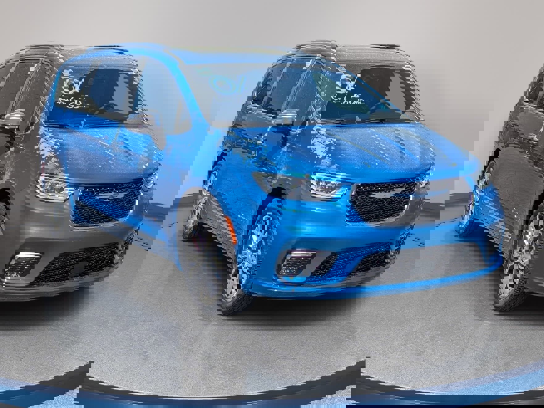 New 2026 Chrysler Pacifica Pinnacle FWD image 3