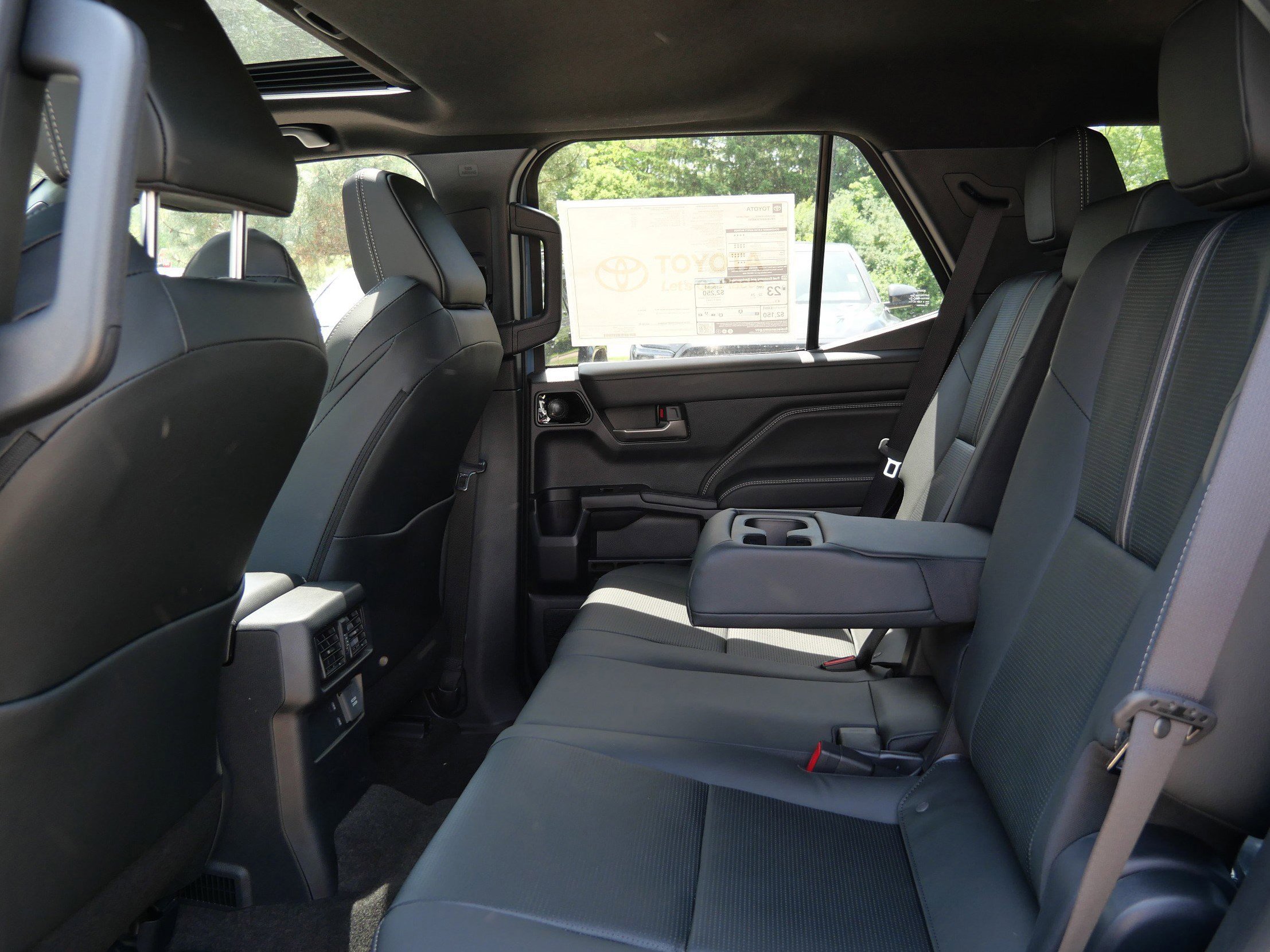 New 2026 Toyota 4Runner Limited AWD/4WD image 8