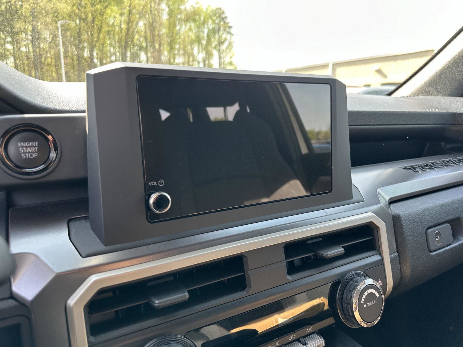 Certified 2025 Toyota Tacoma SR5 image 54
