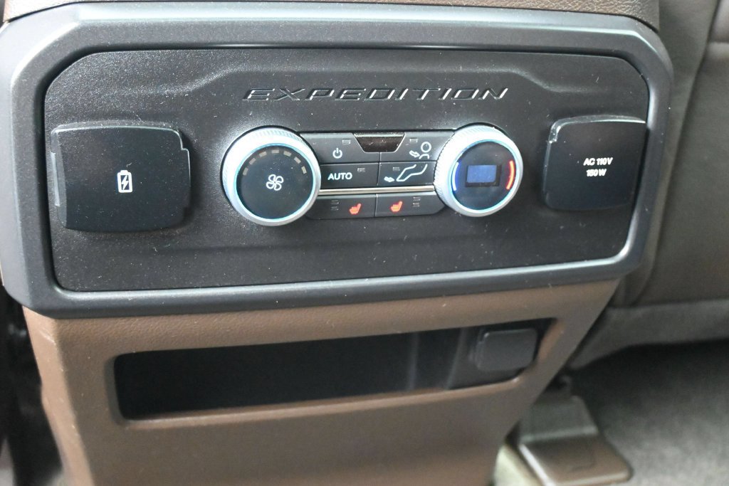 Used 2022 Ford Expedition Max King Ranch AWD/4WD image 16