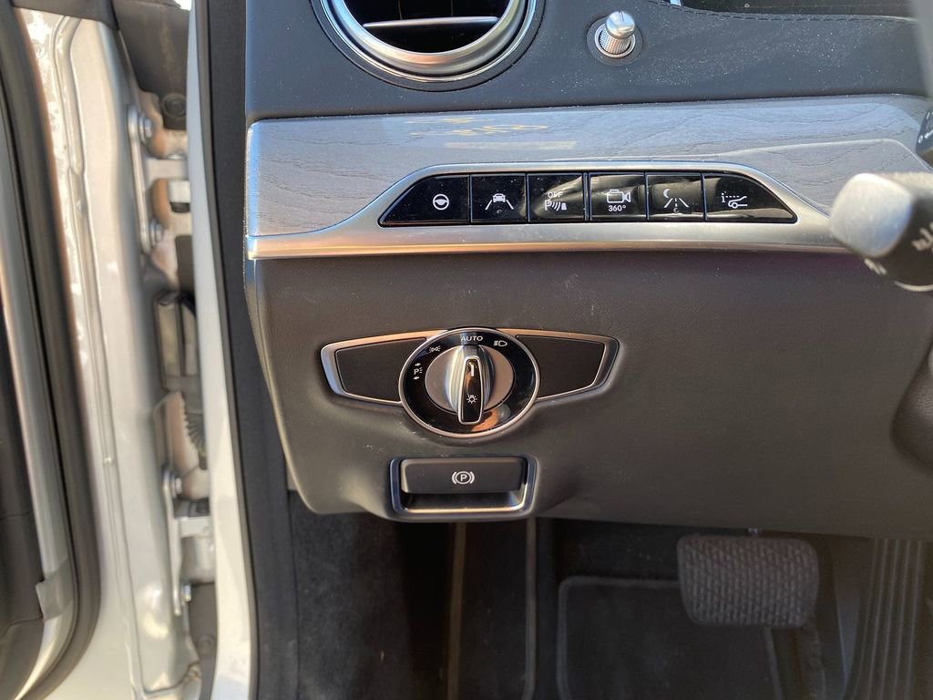 Used 2016 Mercedes-Benz S 550 4MATIC Sedan image 14