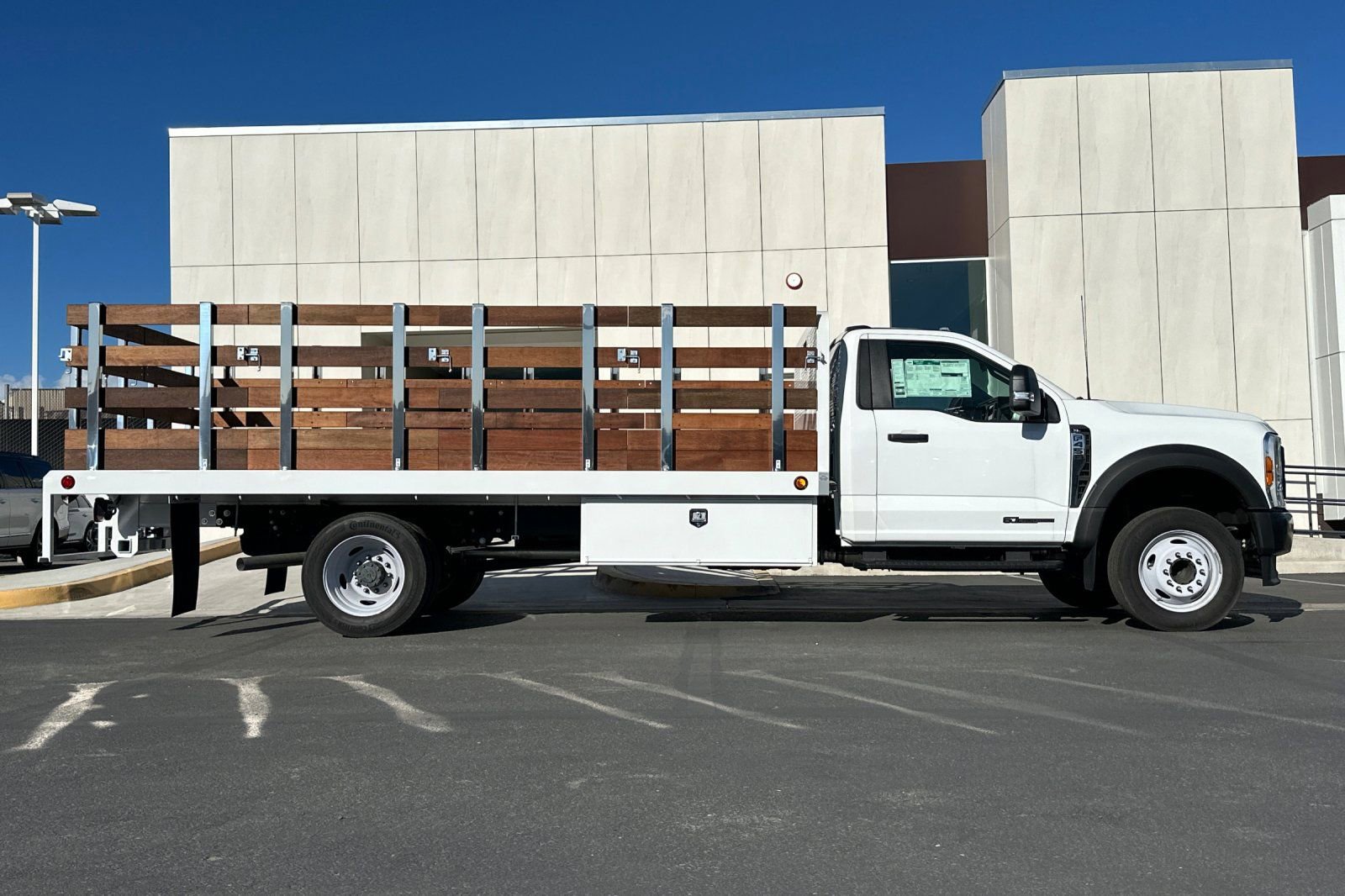 Used 2024 Ford F450 XL image 2
