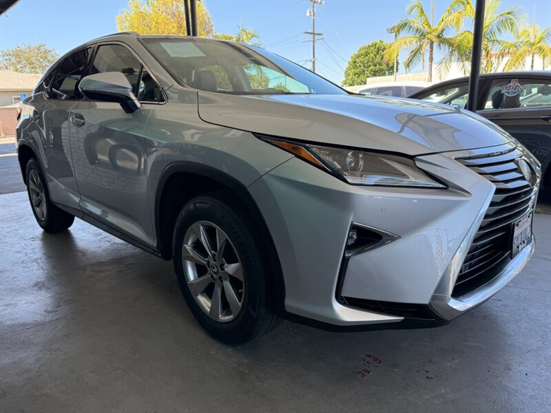 Used 2019 Lexus RX 350 FWD w/ Accessory Package image 7