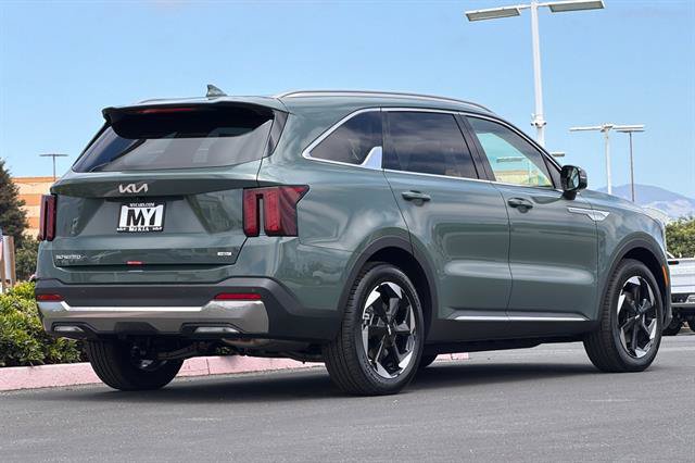 New 2026 Kia Sorento EX w/ EX Premium Package AWD/4WD image 4