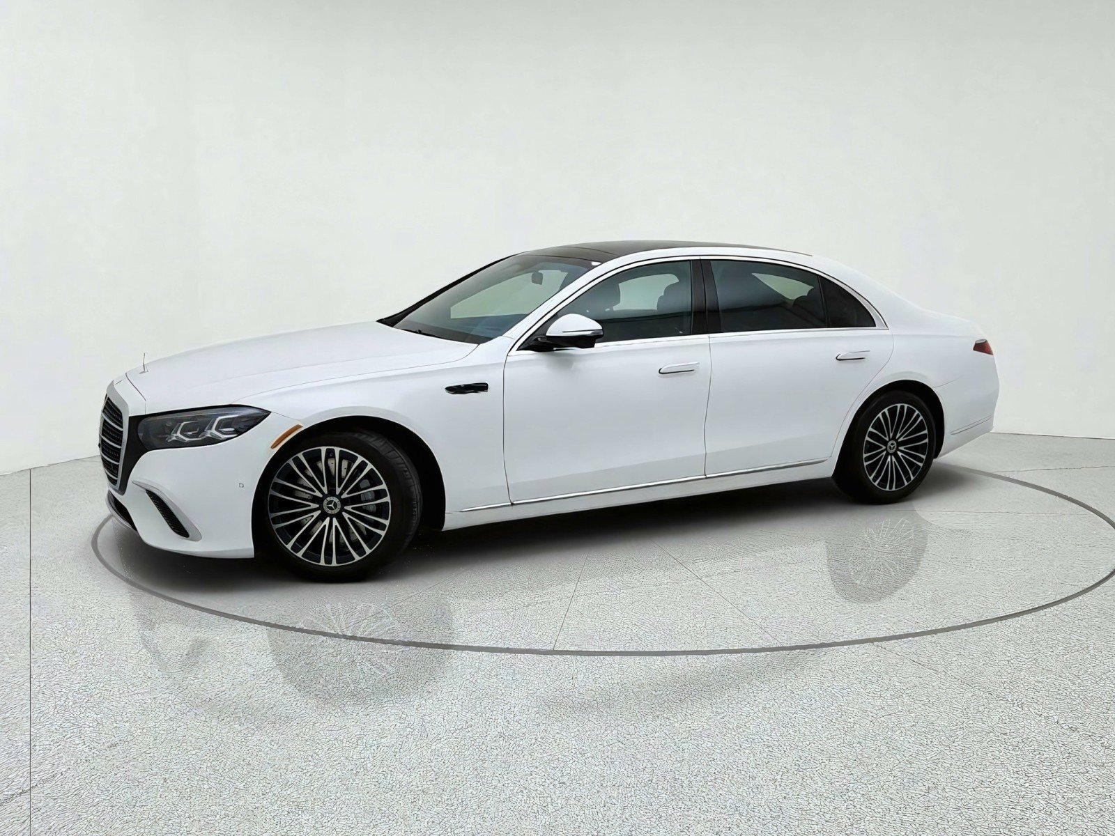 New 2027 Mercedes-Benz S 580 4MATIC Sedan image 15