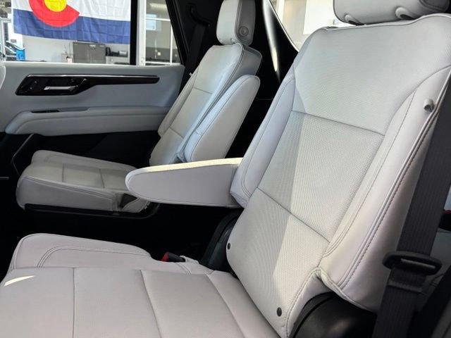 Certified 2026 Chevrolet Tahoe Premier w/ Sun And Tow Package AWD/4WD image 14