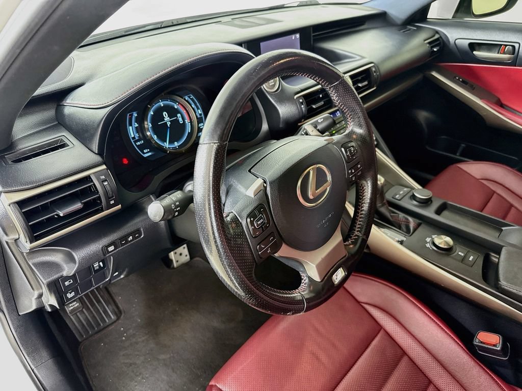 Used 2017 Lexus IS 200t F Sport w/ F Sport Package RWD image 10