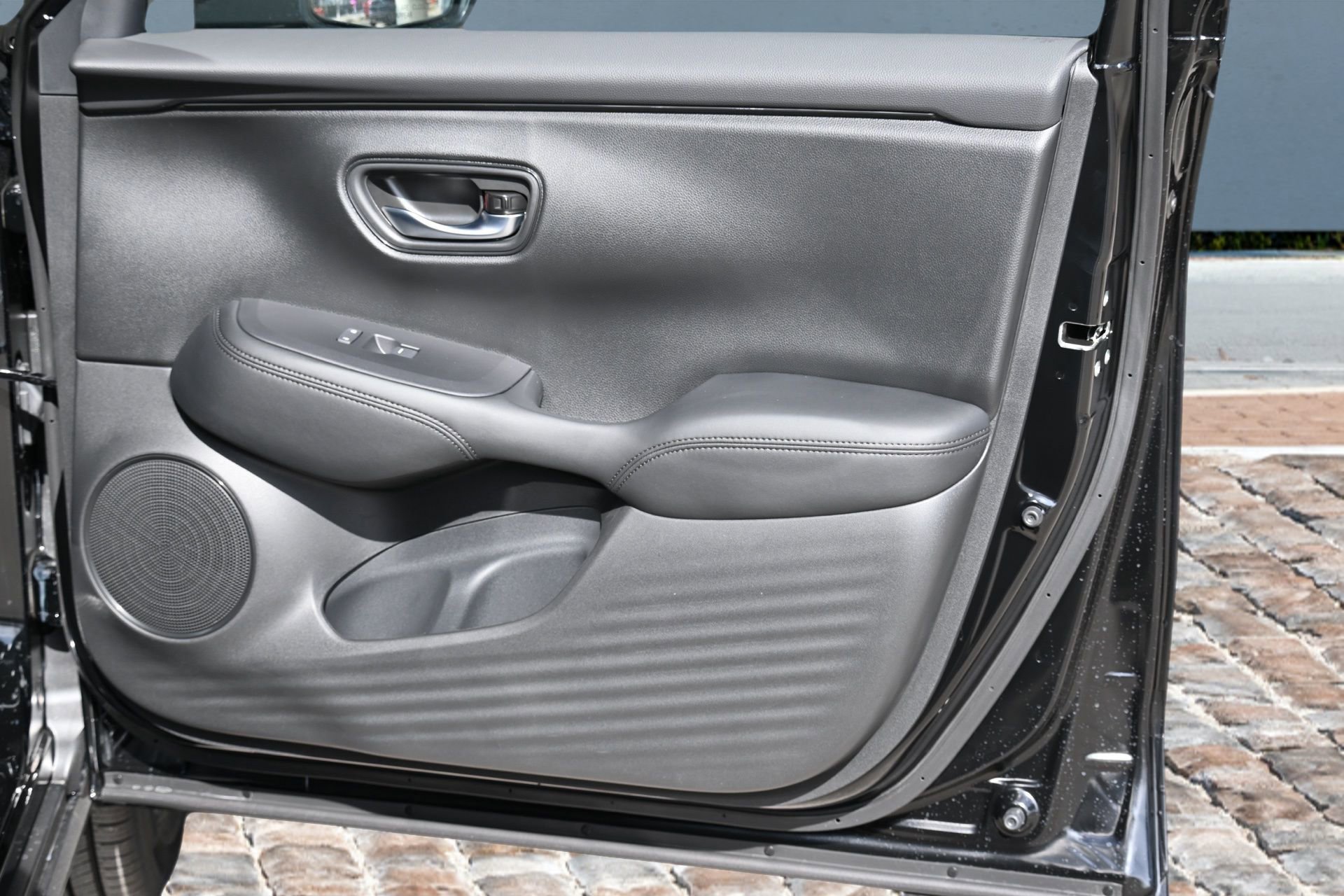 New 2026 Honda HR-V LX image 12