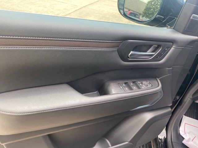 New 2025 Nissan Armada Platinum w/ Convenience Package image 17