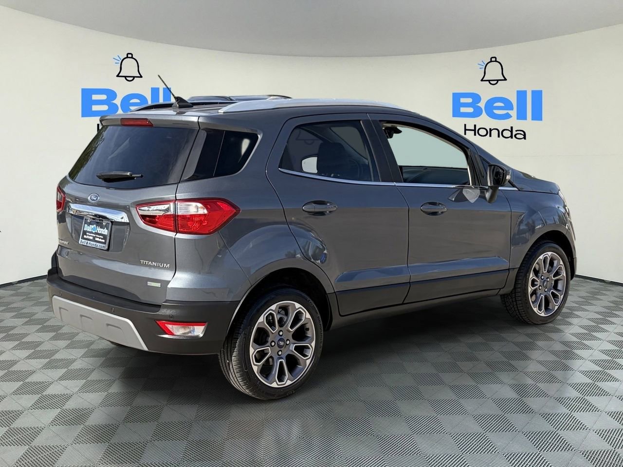 Used 2019 Ford EcoSport Titanium FWD image 4