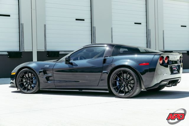 Used 2013 Chevrolet Corvette ZR1 w/ 3ZR Preferred Equipment Group RWD image 3