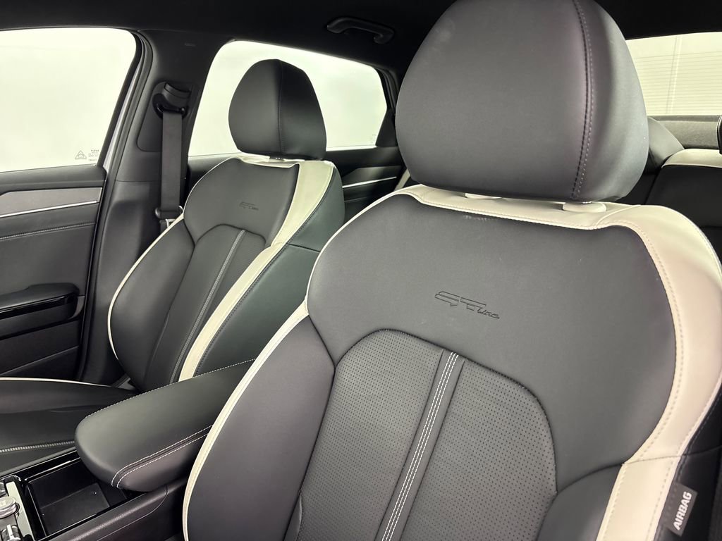 Used 2025 Kia K5 GT-Line image 10