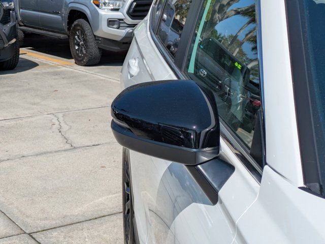 Used 2025 Honda CR-V Sport-L image 10