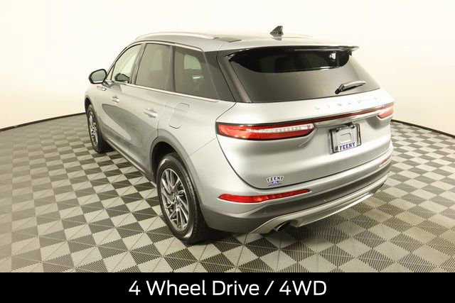 Used 2022 Lincoln Corsair AWD w/ Equipment Group 101A image 6