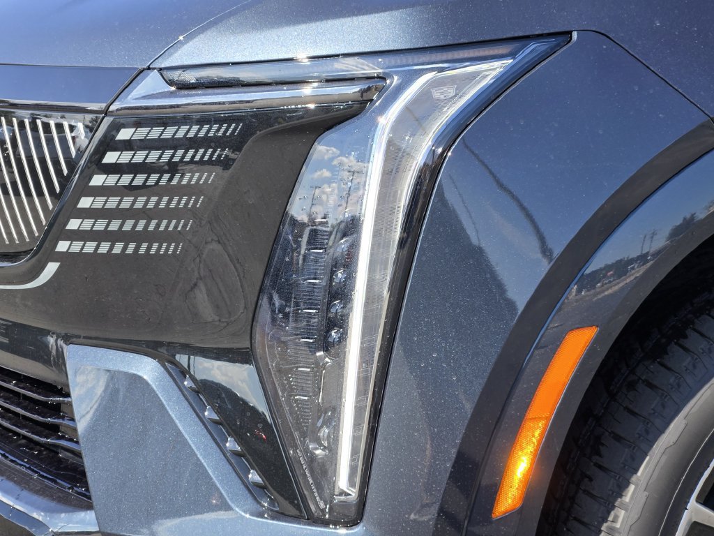 New 2026 Cadillac Escalade IQ Sport 1 w/ LPO, Floor Liner Package AWD/4WD image 5