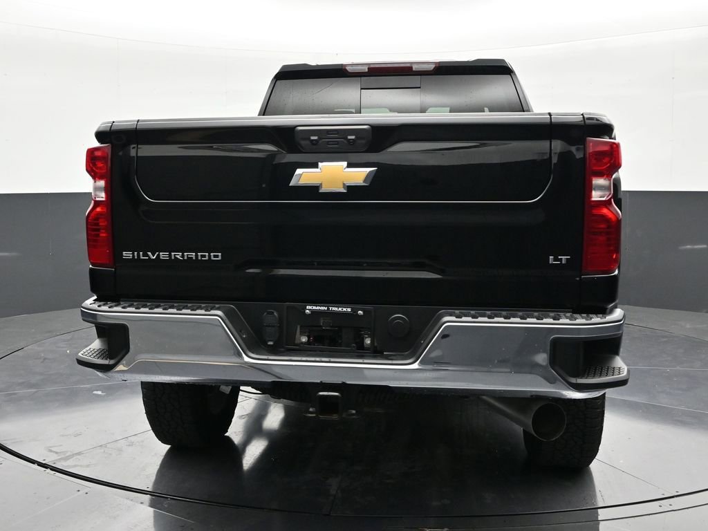 Used 2026 Chevrolet Silverado 2500 LT AWD/4WD image 4