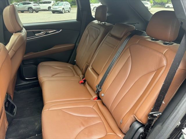 Used 2022 Lincoln Nautilus Reserve w/ Luxury Package FWD image 22