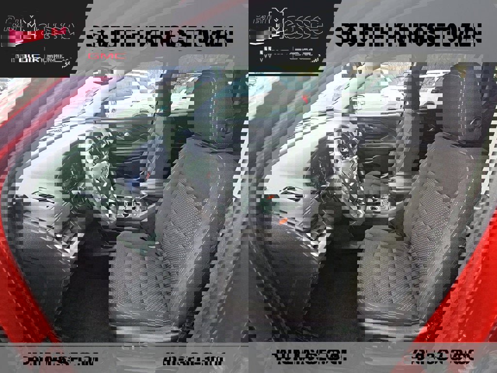 Used 2023 GMC Terrain SLE w/ Driver Convenience Package image 13